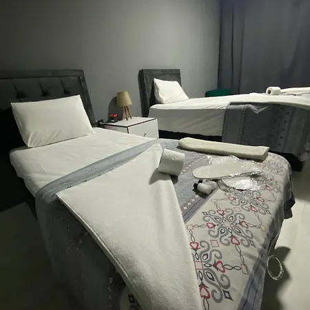 Apartahotel Uraz *